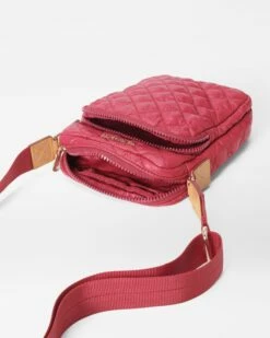 Dahlia Metro Crossbody 9 Dahlia Metro Crossbody -TRAVELPRO Sales 1235X1940 A3