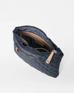 Dawn Flat Metro Crossbody 7 Dawn Flat Metro Crossbody -TRAVELPRO Sales 1306X1600 A3