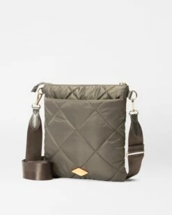 Magnet Madison Flat Crossbody -TRAVELPRO Sales 1413b1942 A2