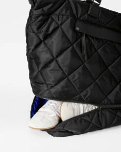 Black Madison Weekender -TRAVELPRO Sales 1414b1682 A4