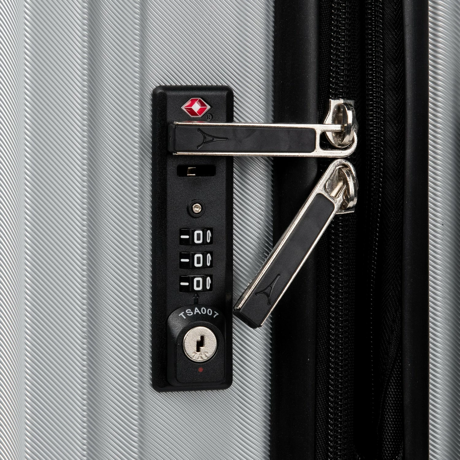 Travelpro Maxlite® Air Carry-On Expandable Hardside Spinner 11 Travelpro Maxlite® Air Carry-On Expandable Hardside Spinner - Image 9