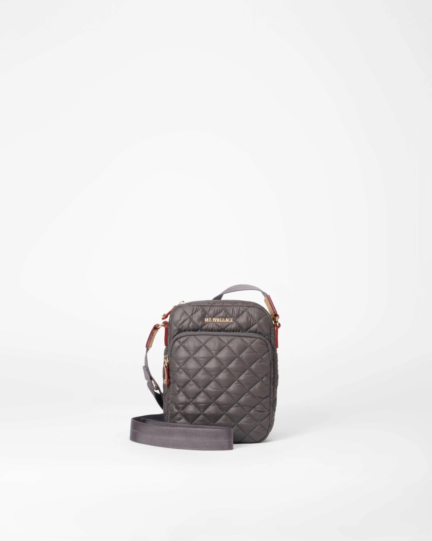 Magnet Metro Crossbody 3 Magnet Metro Crossbody