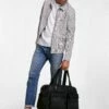 Black Bleecker Duffel 2 Black Bleecker Duffel -TRAVELPRO Sales F19 1211B0089 BODY 8a1cabed e34c 4c9b 85db 551d7ae1b0c4