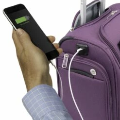 Travelpro Skypro™ Rolling Underseat Bag 28 Travelpro Skypro™ Rolling Underseat Bag -TRAVELPRO Sales TP9025T7711 usb